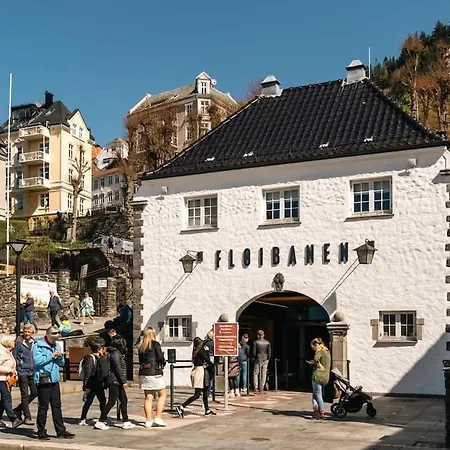 Dinbnb Appartments L Live In A Postcard ! L 300 M To Bryggen L Value! Appartement Bergen